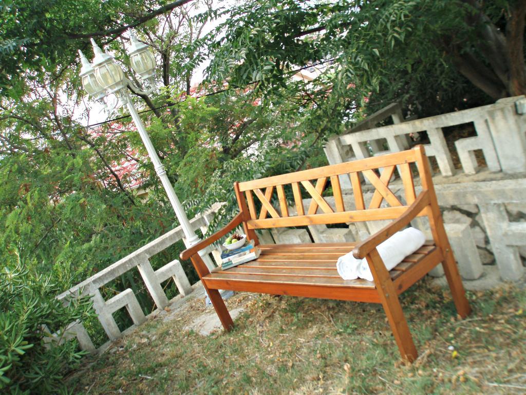 Apartments Tatjana パグ エクステリア 写真