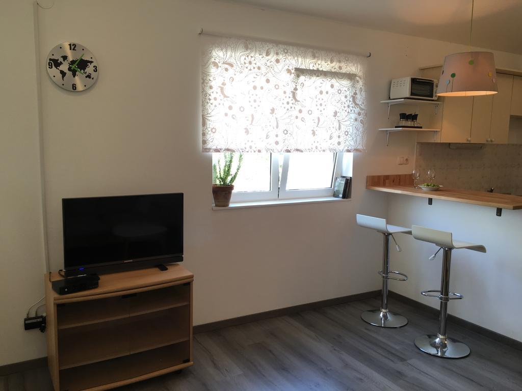 Apartments Tatjana パグ エクステリア 写真